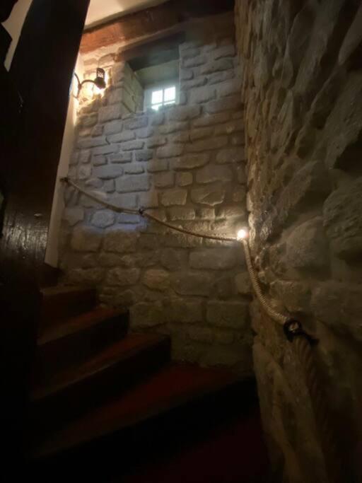 Duplex - Ile Saint Louis Apartment *