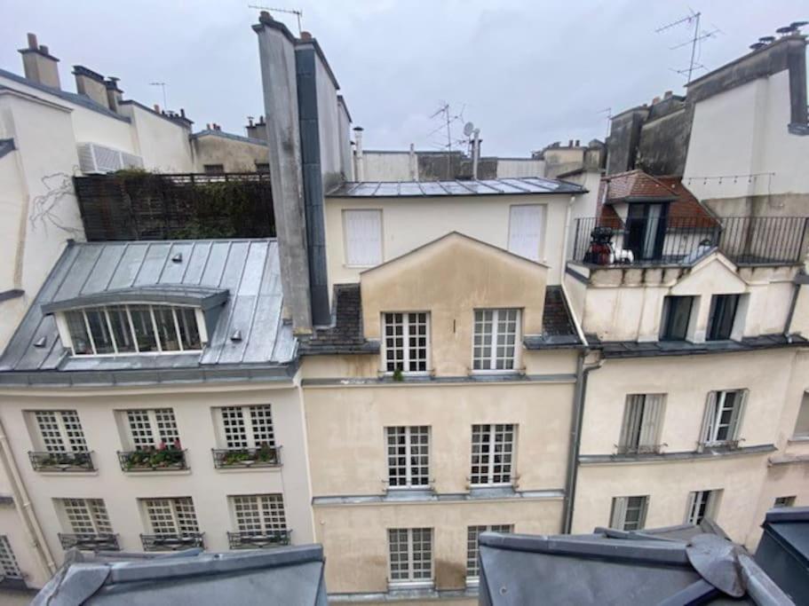 Duplex - Ile Saint Louis Apartment Paris
